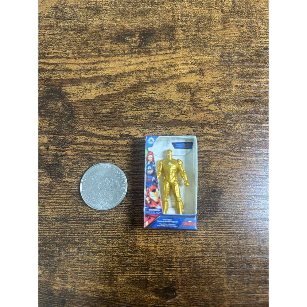 Zuru 5 Surprise Mini Brands Disney Advent Calendar Gold Iron Man Figure